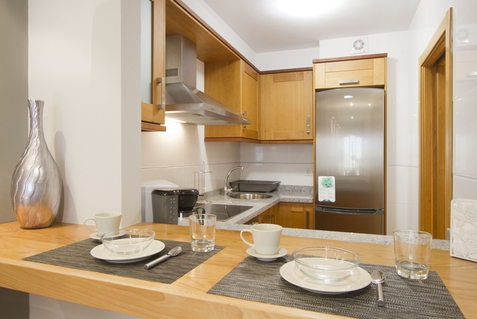 Imagen de la habitación del Apartamentos Luxury Marabo Suites. Foto 8