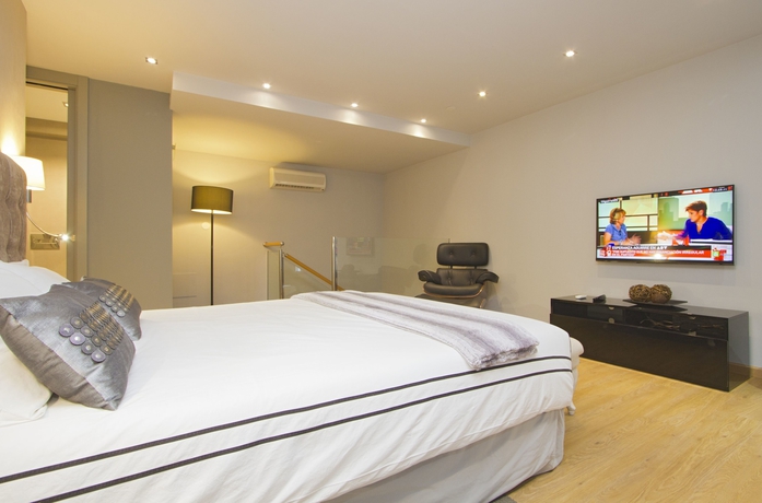 Imagen de la habitación del Apartamentos Luxury Marabo Suites. Foto 12