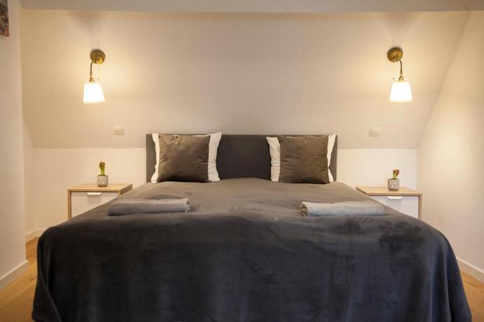 Imagen general del Apartamentos Luxury Suites Riverside Residence. Foto 2