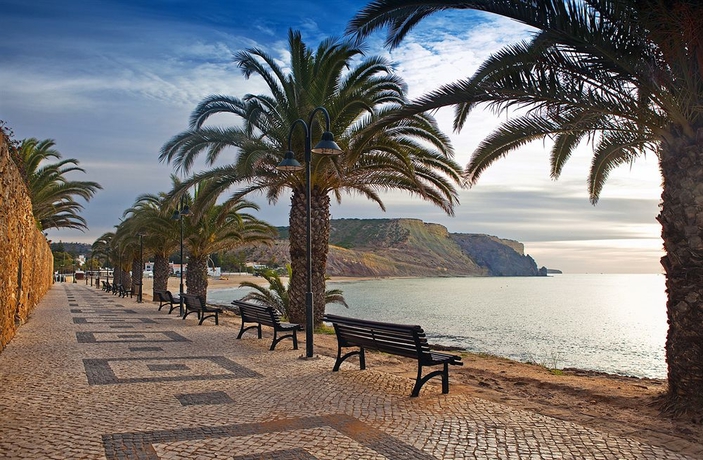 Imagen de los exteriores del Apartamentos Luz Ocean Club. Foto 5