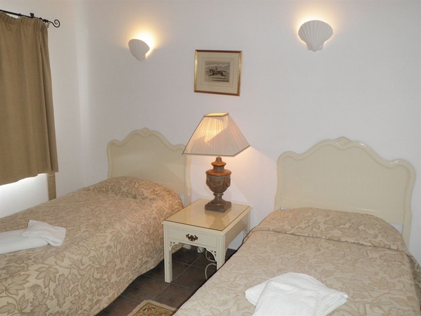 Imagen de la habitación del Apartamentos Luz Ocean Club. Foto 3