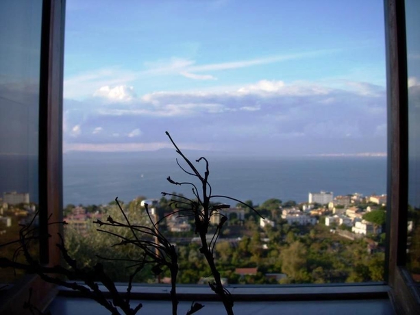 Imagen de la habitación del Apartamentos M Suites Sorrento. Foto 5