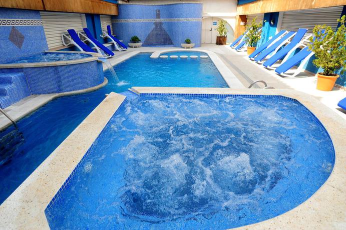 Imagen general del Apartamentos MAURICI PARK. Foto 2