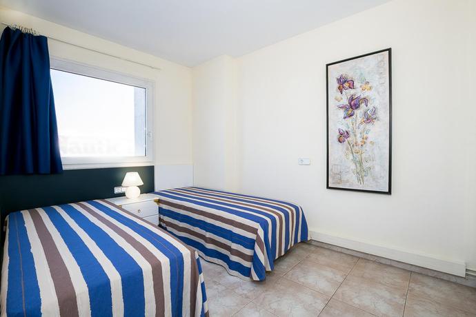 Imagen general del Apartamentos MAURICI PARK. Foto 11