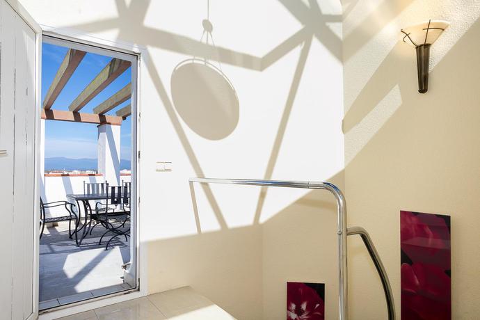 Imagen general del Apartamentos MAURICI PARK. Foto 19