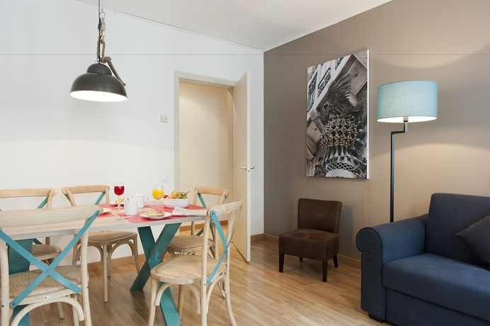 Imagen de la habitación del Apartamentos MH Ramblas. Foto 19