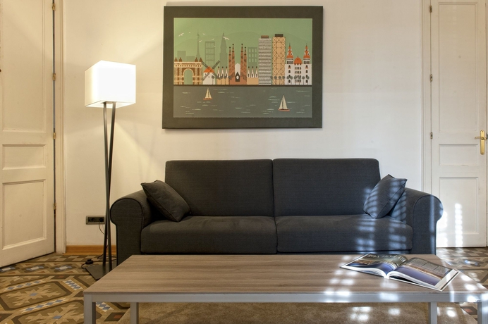 Imagen de los interiores del Apartamentos MH TETUAN. Foto 14