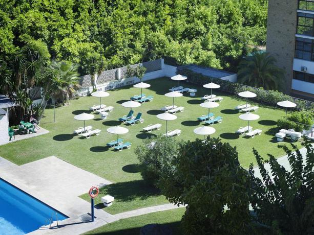 Imagen de los exteriores del Apartamentos MS Puerto Marina. Foto 19