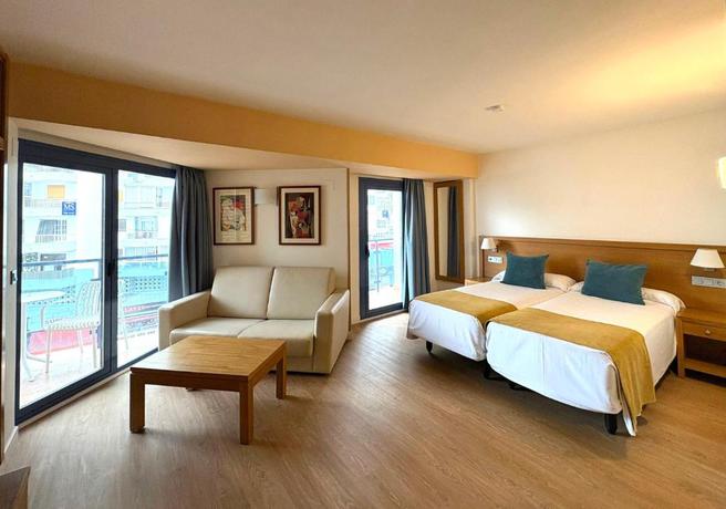 Imagen de la habitación del Apartamentos MS Puerto Marina. Foto 4