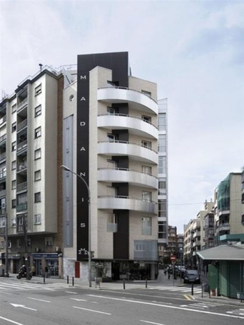 Imagen general del Apartamentos Madanis, Camp Nou. Foto 5