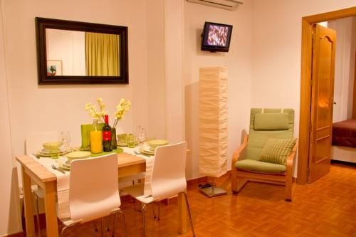 Imagen general del Apartamentos Madrid, Barrio de las Letras. Foto 8