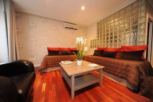 Imagen general del Apartamentos Madrid, Barrio de las Letras. Foto 9