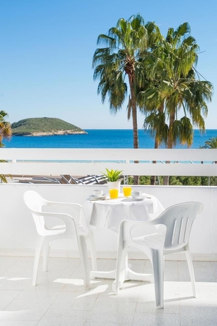 Imagen de los exteriores del Apartamentos Magaluf Strip Apartments. Foto 9