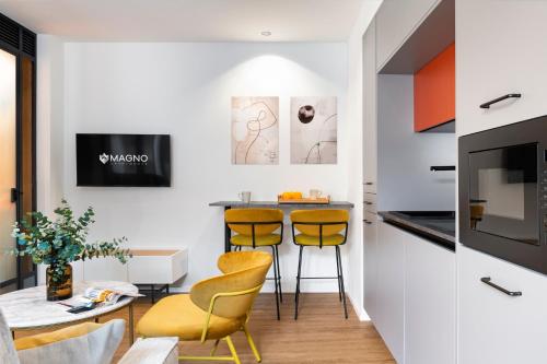 Imagen de la habitación del Apartamentos Magno Apartments Castilla. Foto 16