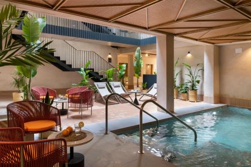 Imagen general del Apartamentos Magno Apartments Castilla. Foto 11