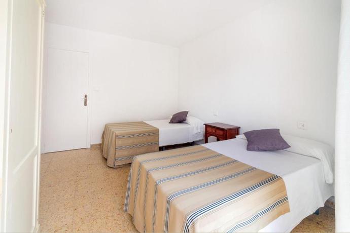 Imagen de la habitación del Apartamentos Maja, Benidorm Centro. Foto 2