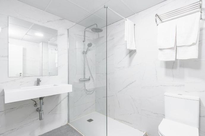 Imagen de la habitación del Apartamentos Maja, Benidorm Centro. Foto 25