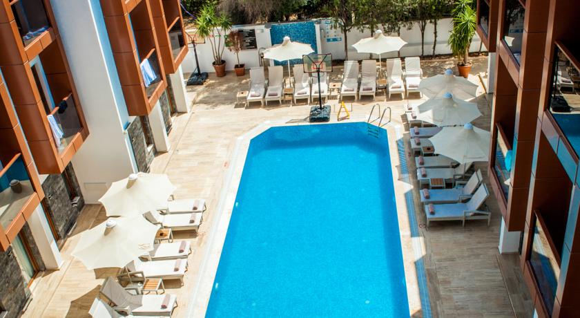 Imagen general del Apartamentos Majeste Hotel Bodrum. Foto 7