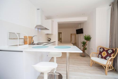 Imagen general del Apartamentos Malabau Beach House. Foto 4