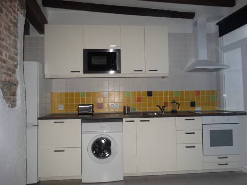 Imagen de los interiores del Apartamentos Malaga Apartamentos Nuno Gomez. Foto 10