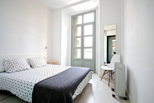 Imagen general del Apartamentos Malagaurbanrooms - Central Suites. Foto 2