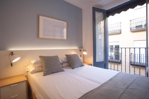 Imagen de la habitación del Apartamentos Malasaña Central Suites. Foto 6