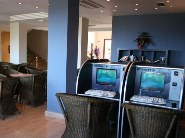 Imagen general del Apartamentos Manilva Green. Foto 11