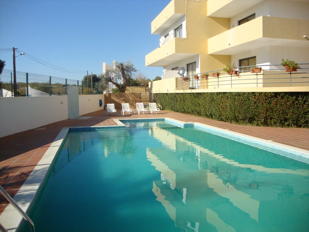 Imagen de la piscina del Apartamentos Mantamar Ii. Foto 15