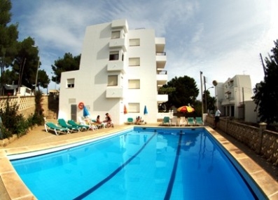 Imagen general del Apartamentos Mar Bella. Foto 16