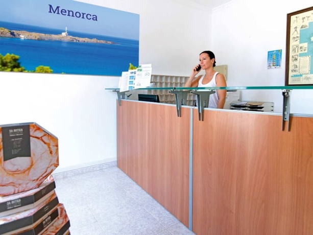 Imagen de los interiores del Apartamentos Mar Blanca. Foto 19