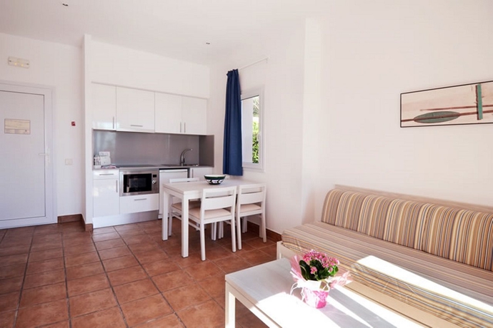 Imagen general del Apartamentos Mar Blau, Son Bou. Foto 10