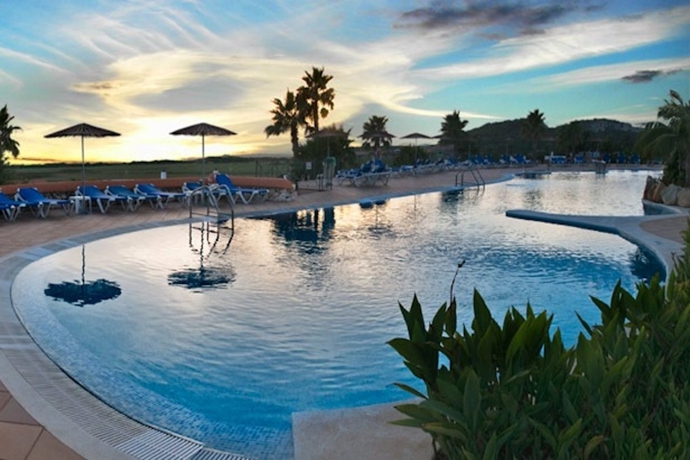 Imagen general del Apartamentos Mar Blau, Son Bou. Foto 12