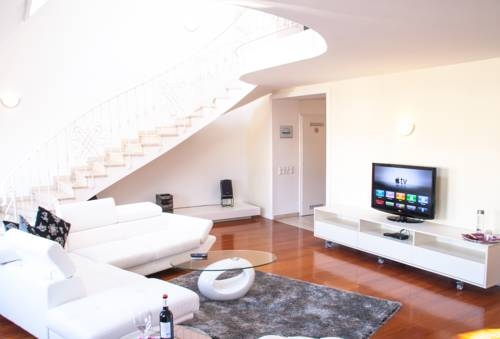 Imagen de los exteriores del Apartamentos Mar Suite. Foto 6