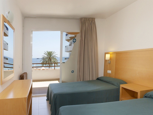 Imagen de la habitación del Apartamentos Mar Y Playa. Foto 5