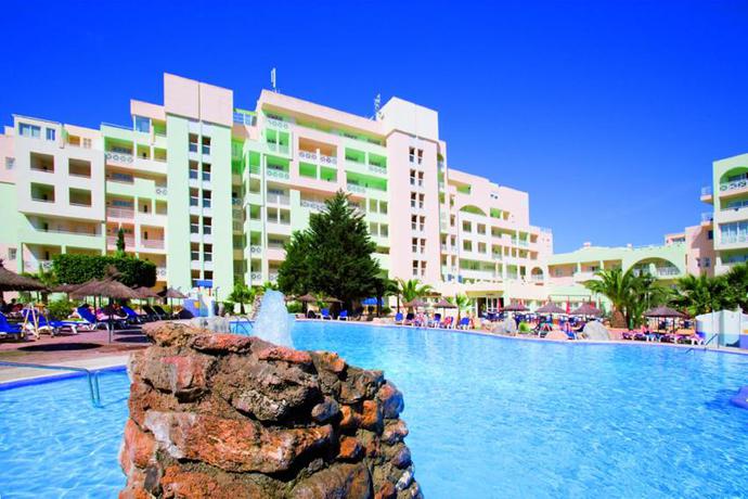 Imagen general del Apartamentos Mar y Golf. Foto 1