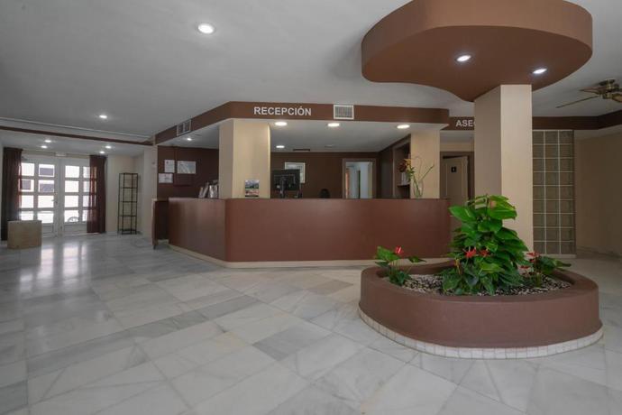 Imagen de los interiores del Apartamentos Mar y Golf. Foto 11
