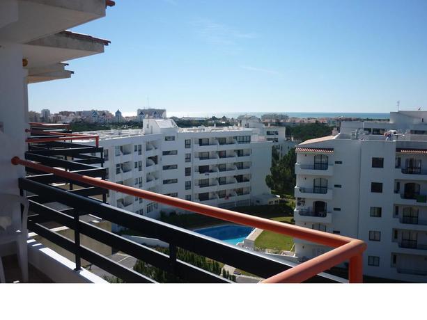 Imagen de los exteriores del Apartamentos Mar-Bel Sol. Foto 3
