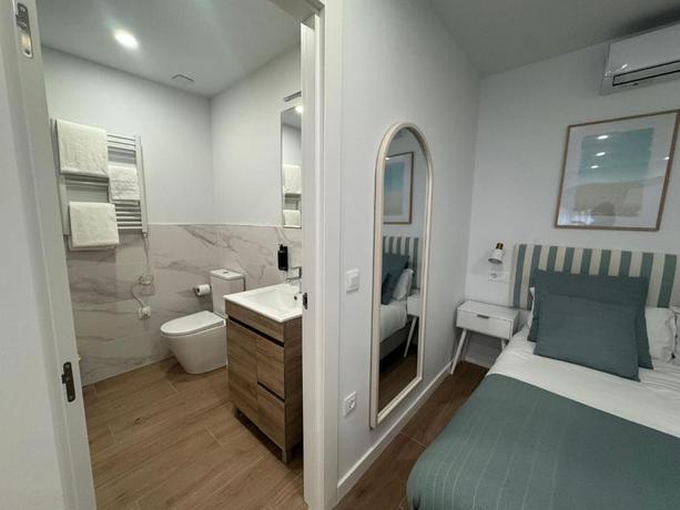 Imagen de la habitación del Apartamentos Marcela by gaiarooms. Foto 3