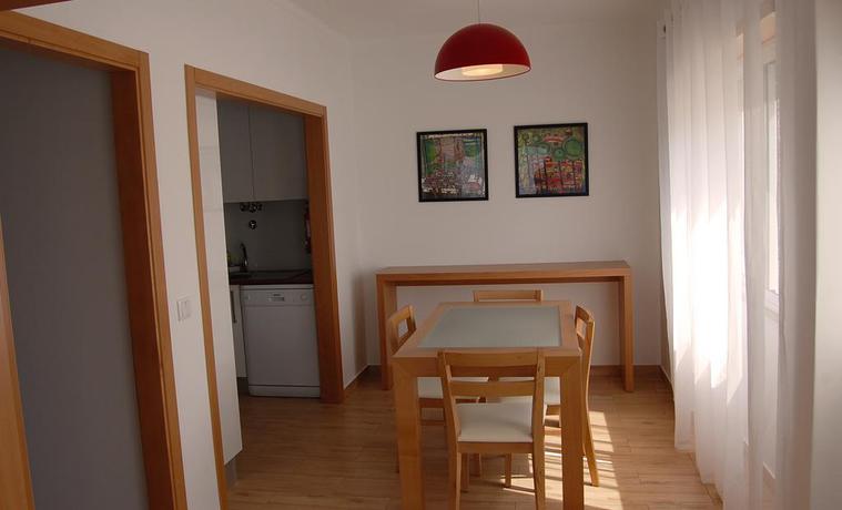 Imagen general del Apartamentos Mare, NAZARE. Foto 9