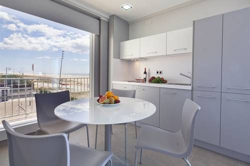 Imagen general del Apartamentos Marfina. Foto 8