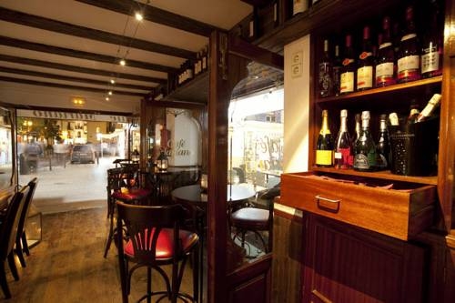 Imagen de los interiores del Apartamentos Mariano, Ibiza ciudad. Foto 30