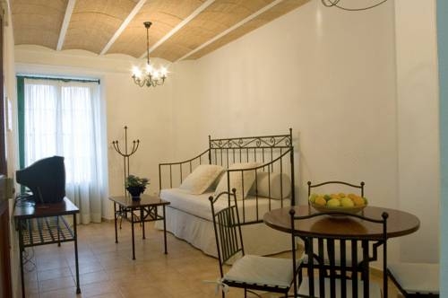 Imagen general del Apartamentos Mariano, Ibiza ciudad. Foto 15