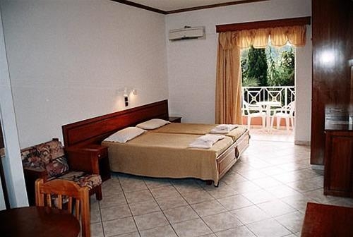 Imagen general del Apartamentos Maria's Beach. Foto 7