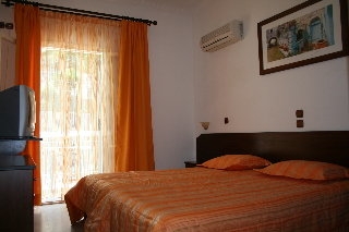 Imagen de la habitación del Apartamentos Marina Apartments, Agios Gordios. Foto 11