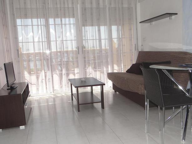 Imagen de la habitación del Apartamentos Marina Internacional. Foto 2