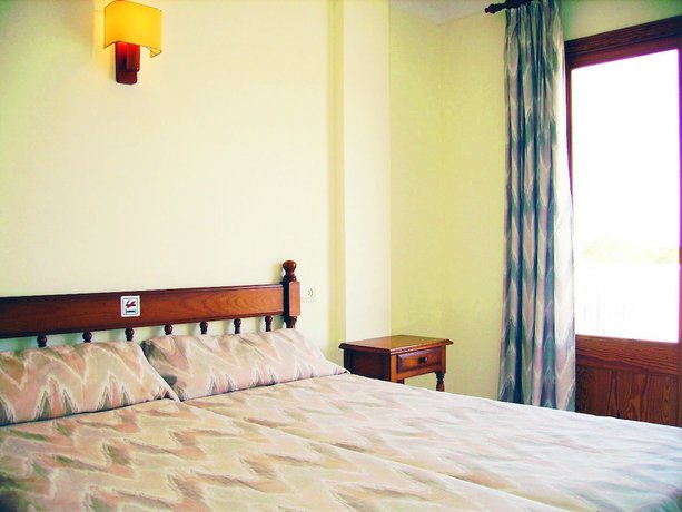 Imagen de la habitación del Apartamentos Marina Sol i Pins. Foto 10