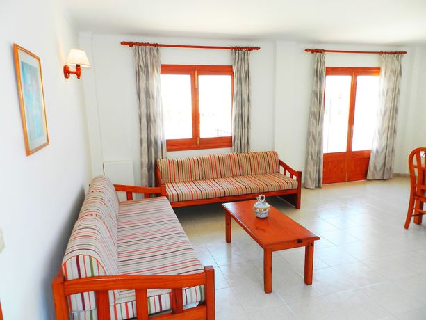 Imagen de la habitación del Apartamentos Marina Sol i Pins. Foto 17