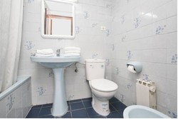 Imagen general del Apartamentos Marina, Villafortuny. Foto 2