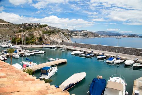 Imagen de la habitación del Apartamentos Marina Villages. Foto 2