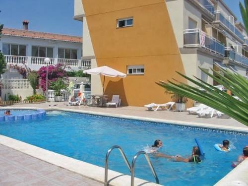 Imagen general del Apartamentos Marineu Canaret Playa Romana. Foto 4